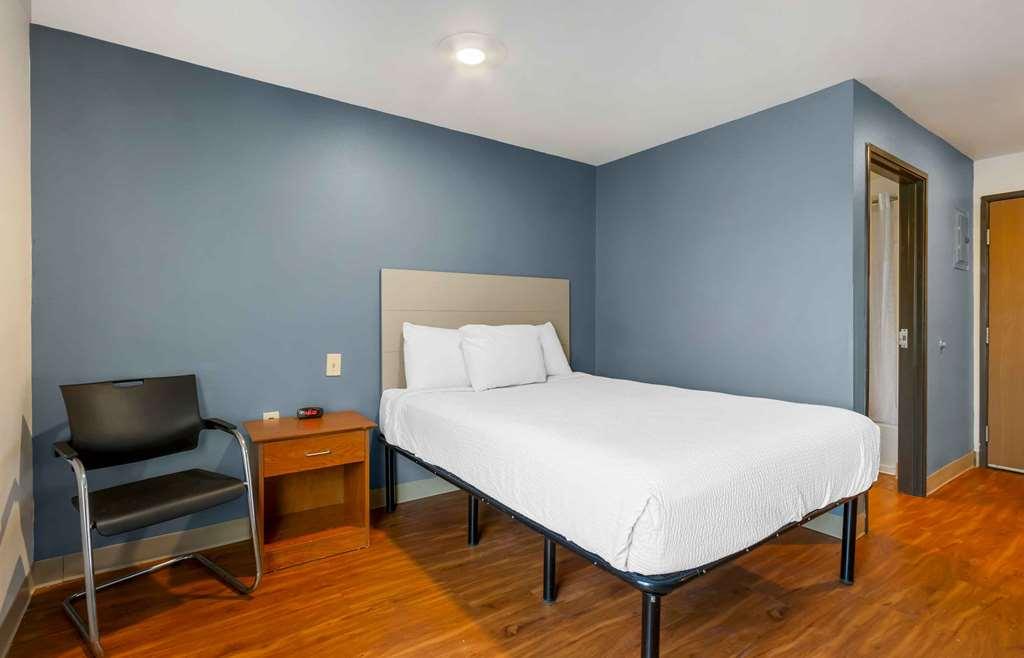 Extended Stay America Select Suites - Charleston - North Charleston - I-526 Стая снимка